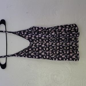 American eagle strappy floral tank top